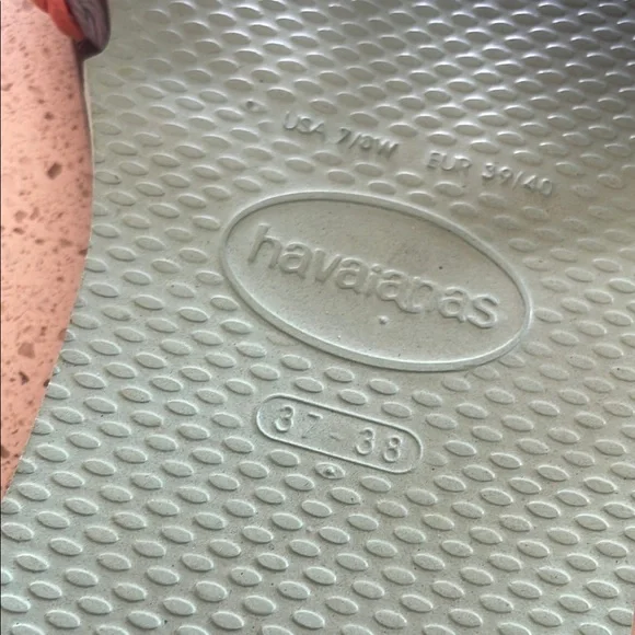 Havaianas Colorful Women's Sandals - Picture 5 of 5
